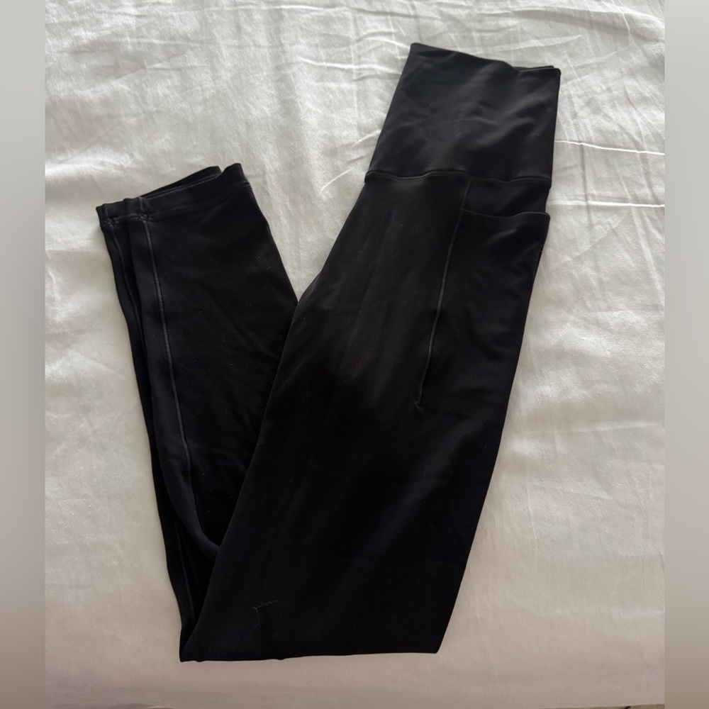 Aerie Black High-Waisted Leggings with Pockets